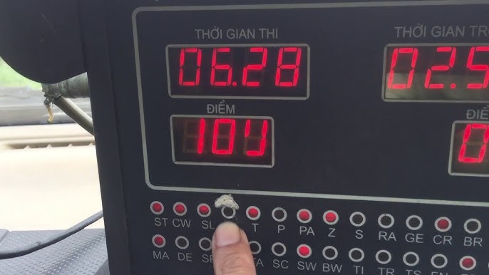 Hướng Dẫn Dừng Xe Theo Tín Hiệu Khẩn Cấp Khi Lái Xe B2